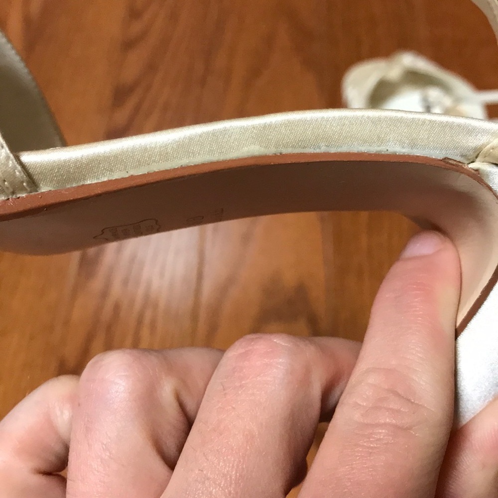 Michaelangelo satin ankle strap bridal sandals - Picture 10 of 10